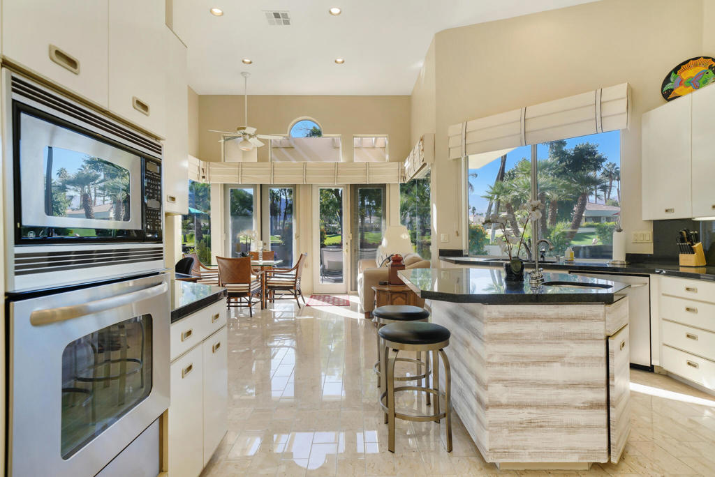 Desert Horizons C.C. - Residential Lease