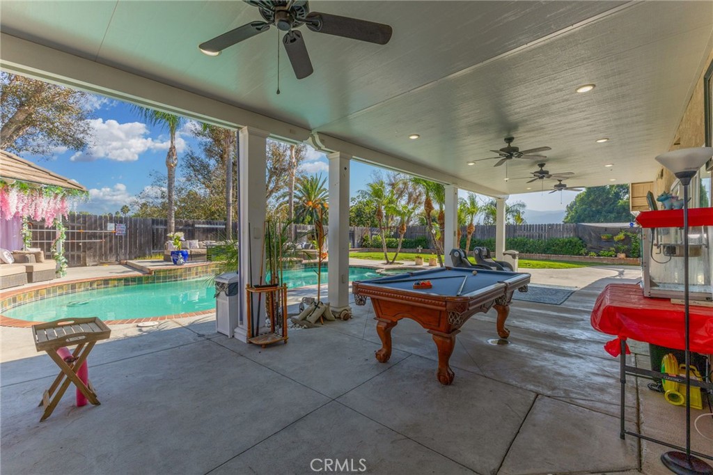 Corona - Residential