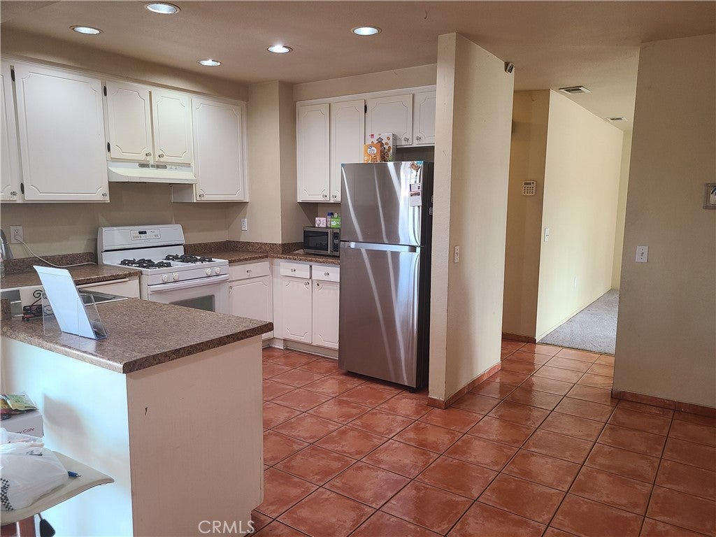 2915 Westchester