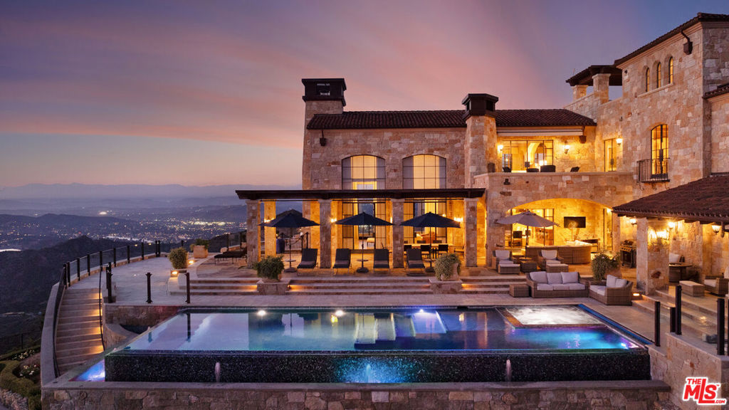 340 N Kanan Dume Road