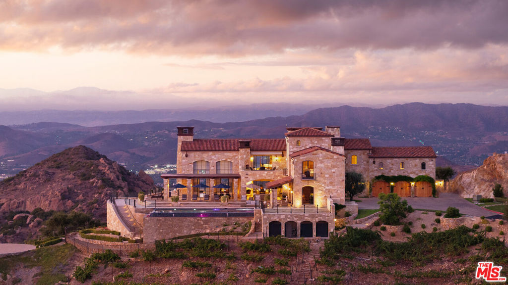 340 N Kanan Dume Road