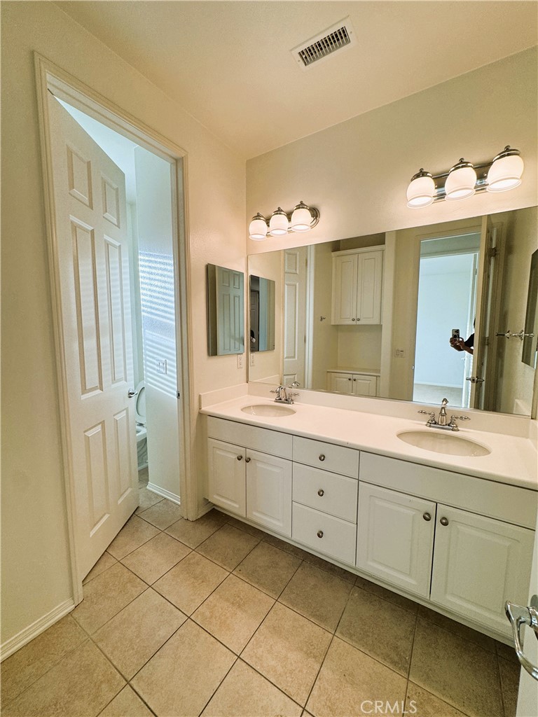 Village I (VIL1) - Residential Lease