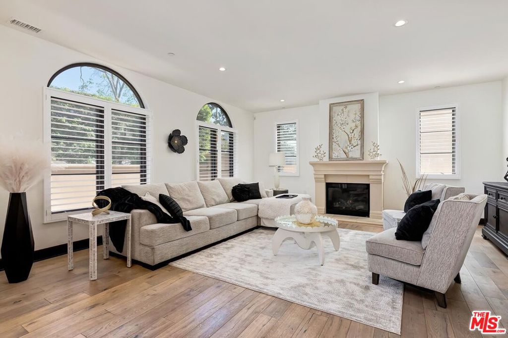 10523 Ashton Avenue 101