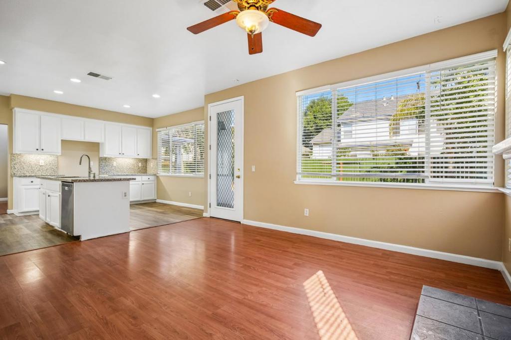 421 De Bord Drive