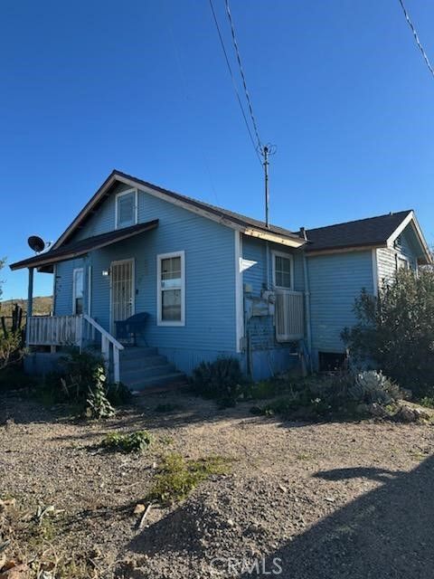 Photo of 501 Johannesburg Ave, Johannesburg, CA 93528 (MLS # IG26028923)