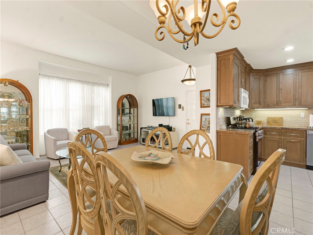 Case Flores (460) - Residential
