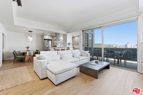 Photo of 7250 Franklin Avenue #615, Los Angeles, CA 90046 (MLS # 26646865)