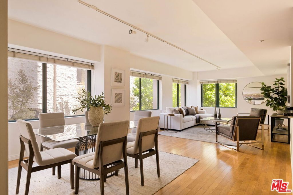 Photo of 10520 Wilshire Boulevard #303, Los Angeles, CA 90024 (MLS # 26831257)