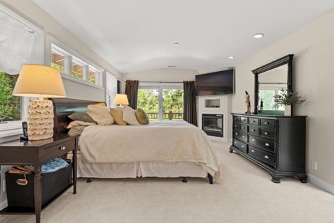 Tiny photo for 236 Ferndale Way, Redwood City, CA 94062 (MLS # ML82063362)