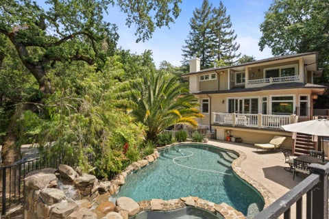 Tiny photo for 236 Ferndale Way, Redwood City, CA 94062 (MLS # ML82063362)