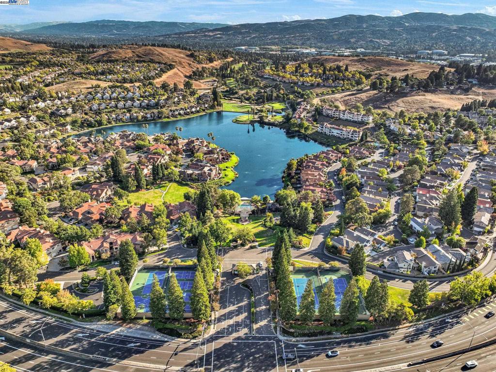 CANYON LAKES CC - Residential