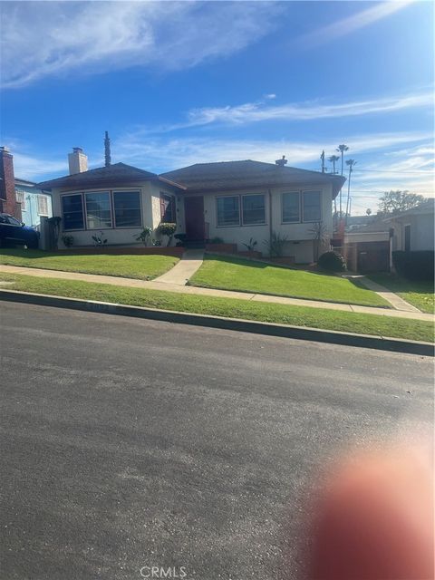 2022 W 99th Los Angeles CA 90047