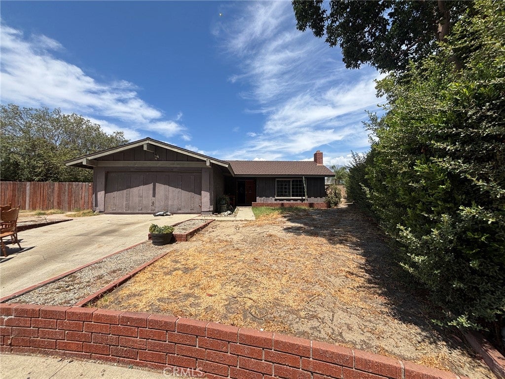 1355 N Placer Avenue