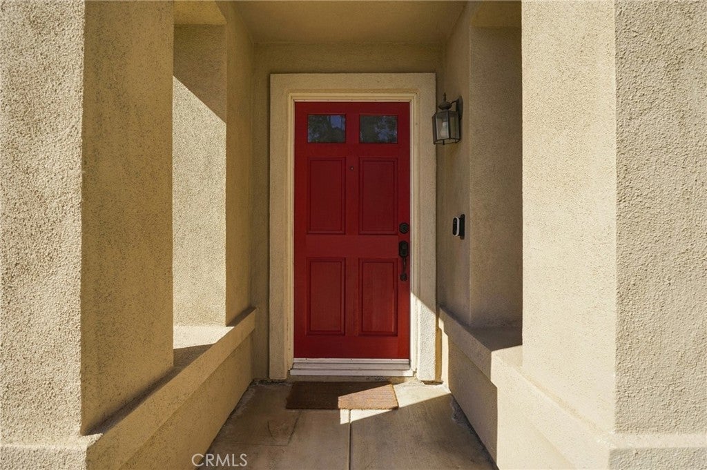 781 Roscoe Street