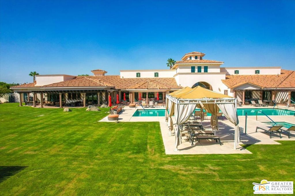 Villa Portofino - Residential
