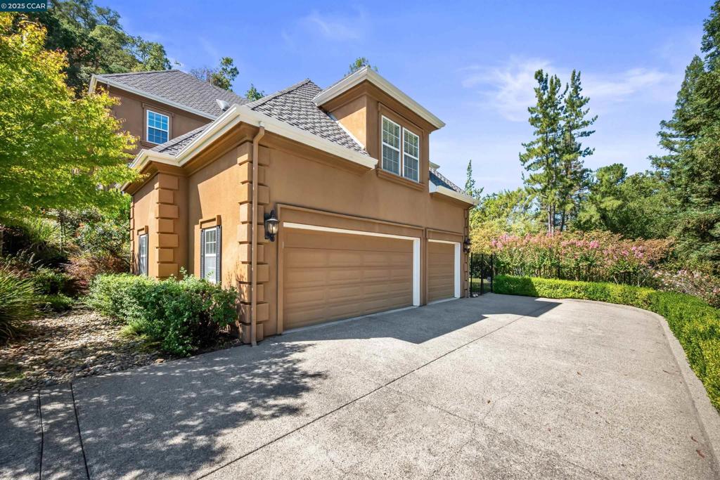 ALAMOWEIDE - Residential Lease