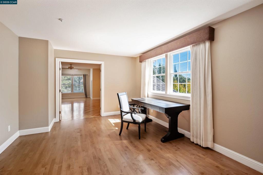 ALAMOWEIDE - Residential Lease