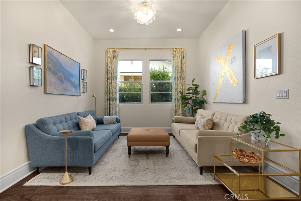3692 Glorietta Place