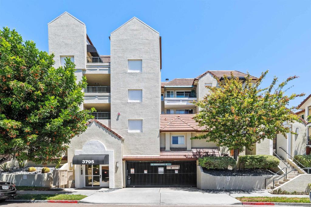 3795 Georgia St 203