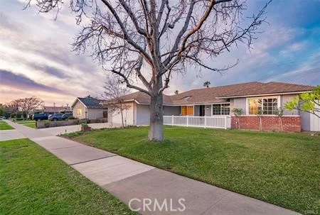 MLS: OC26136932