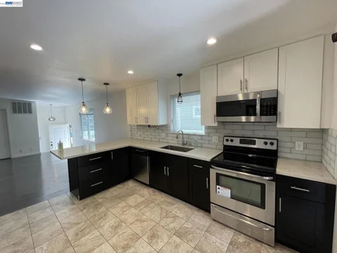 MLS: 41140696
