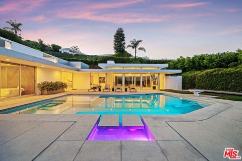 Photo of 535 Haynes Avenue, Beverly Hills, CA 90210 (MLS # 26835819)