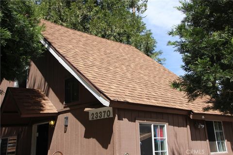 Photo of 23370 Seeley Way, Crestline, CA 92325 (MLS # SW25233024)