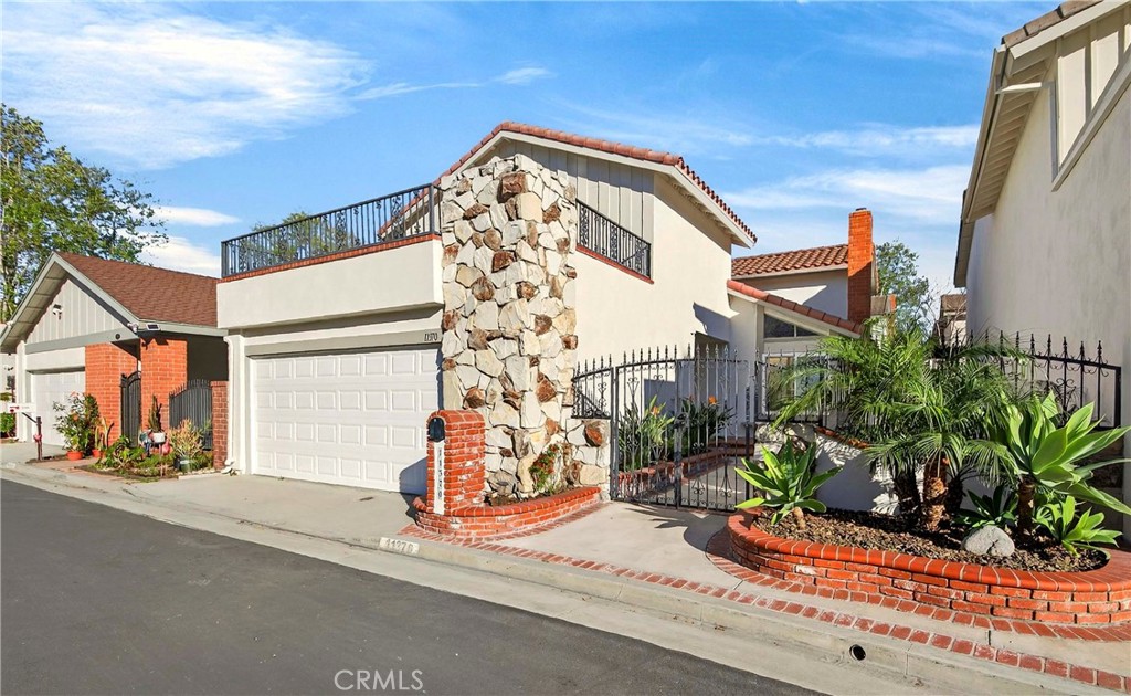 11370 Nashawena Court