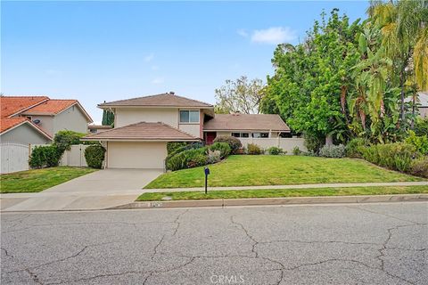 Photo of 22671 Town Crier RD, Calabasas, CA 91302 (MLS # SR26106270)