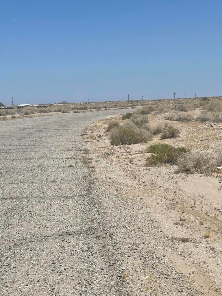 817 Salton Drive