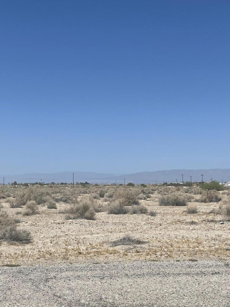 Photo 1 of 5 — 817 Salton Drive, Thermal, CA 92274
