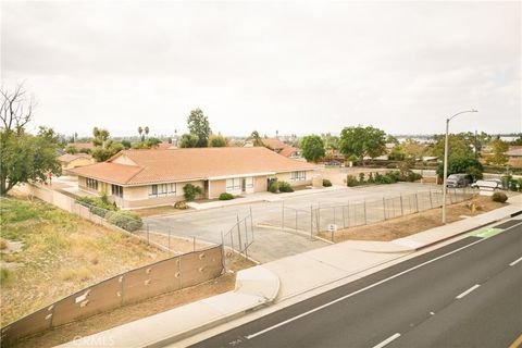 Photo of 24693 Ironwood Avenue, Moreno Valley, CA 92557 (MLS # IV26001600)