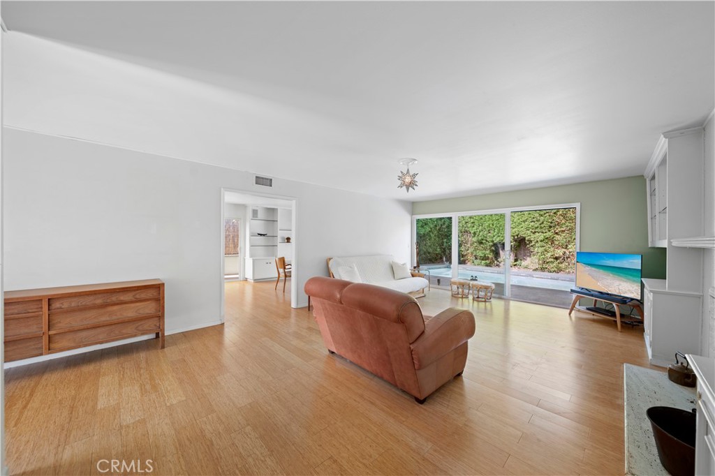 16851 Morse Circle