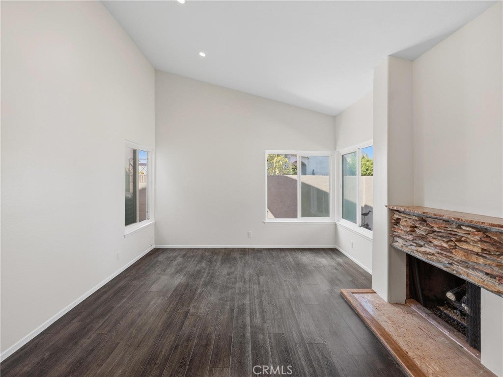 21241 Lochlea Lane