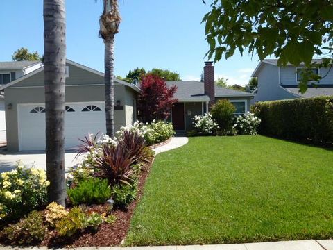 Photo of 1252 Santa Paula Avenue, San Jose, CA 95110 (MLS # ML82026271) Photo of 1252 Santa Paula Avenue, San Jose, CA 95110 (MLS # ML82026271)