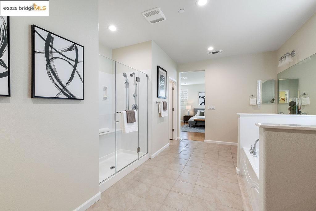 BRENTWOOD - Residential