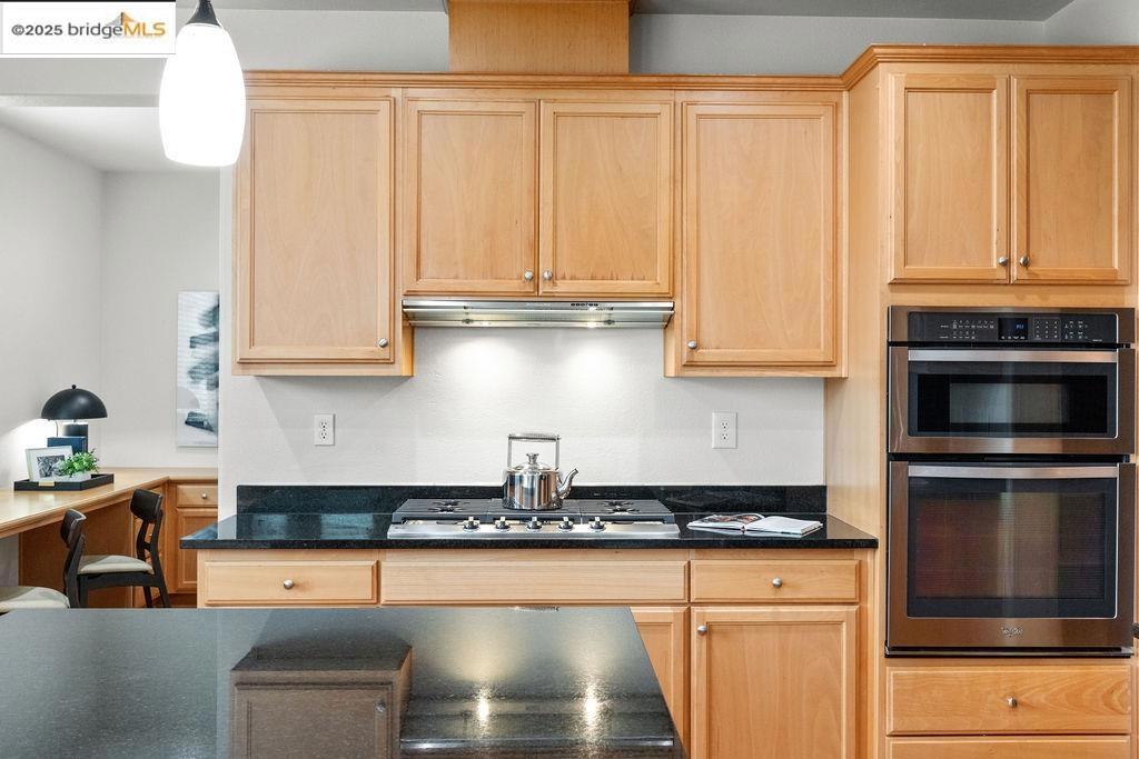 BRENTWOOD - Residential