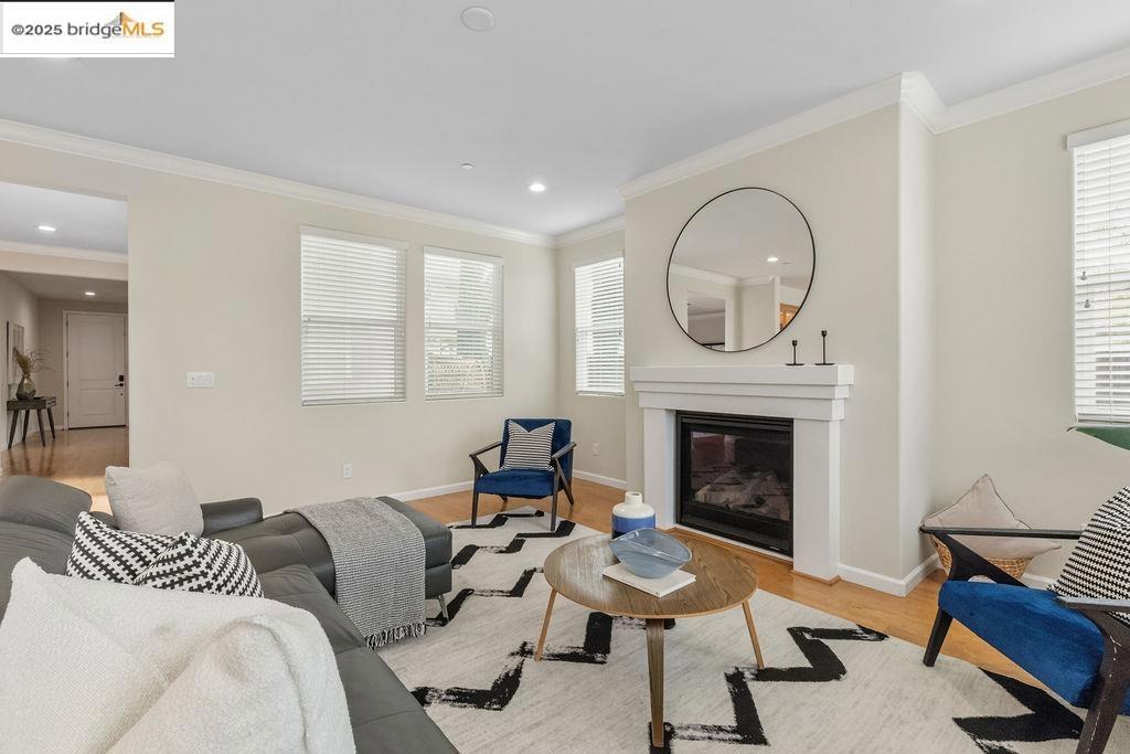 BRENTWOOD - Residential