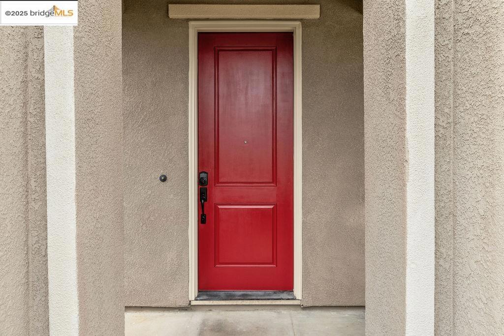 BRENTWOOD - Residential