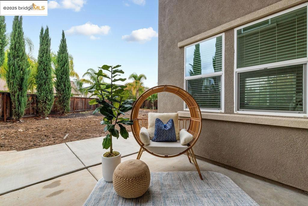 BRENTWOOD - Residential