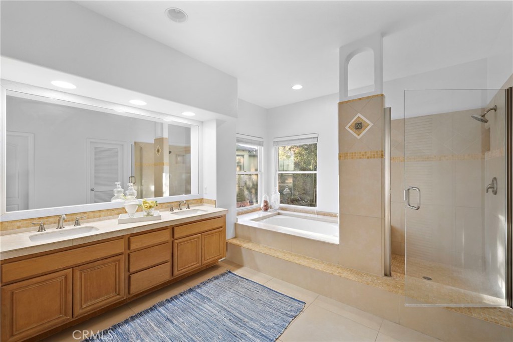 Crestmont (CSM) - Residential Lease