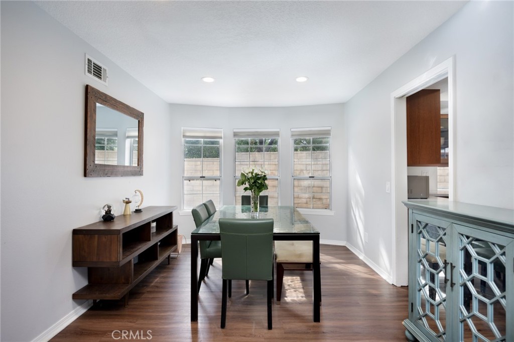 Oakview Gardens (A) (853) - Residential