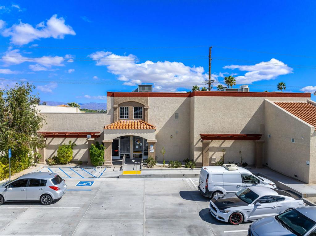 32475 Date Palm Dr