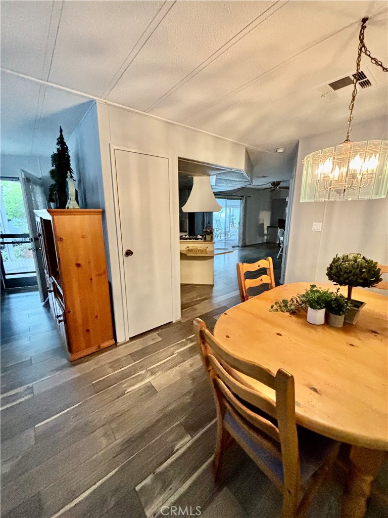 El Nido Mobile Estates (ENM) - Manufactured In Park