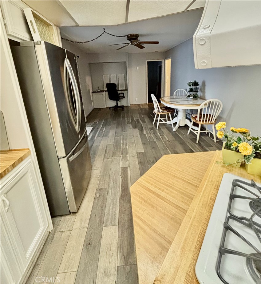 El Nido Mobile Estates (ENM) - Manufactured In Park