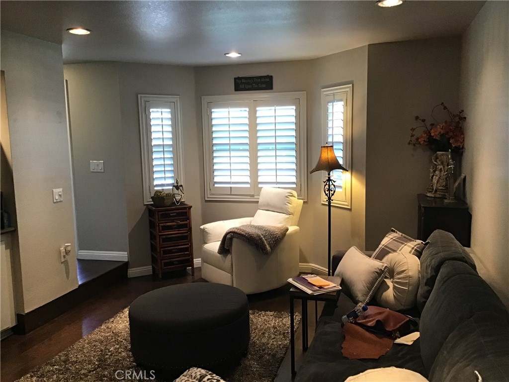 Properties 3 13919 Arthur Avenue 22