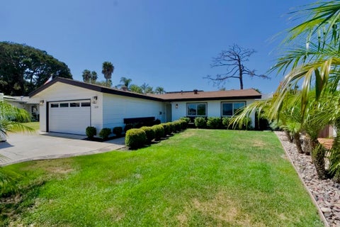 Photo of 520 TALLOW CT CT, Chula Vista, CA 91911 (MLS # PTP2605035)