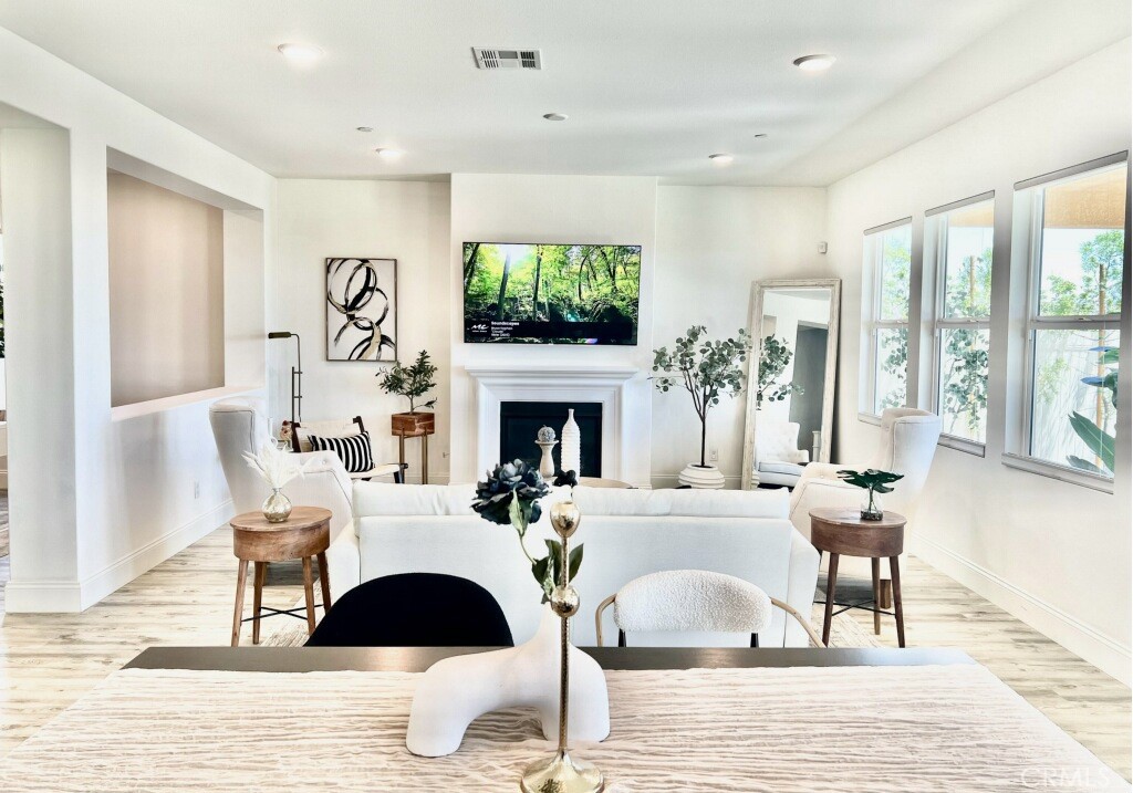 4062 Tamarind Ridge