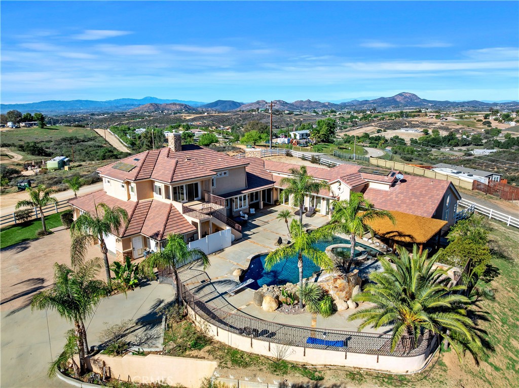 39444 Calle Portillo