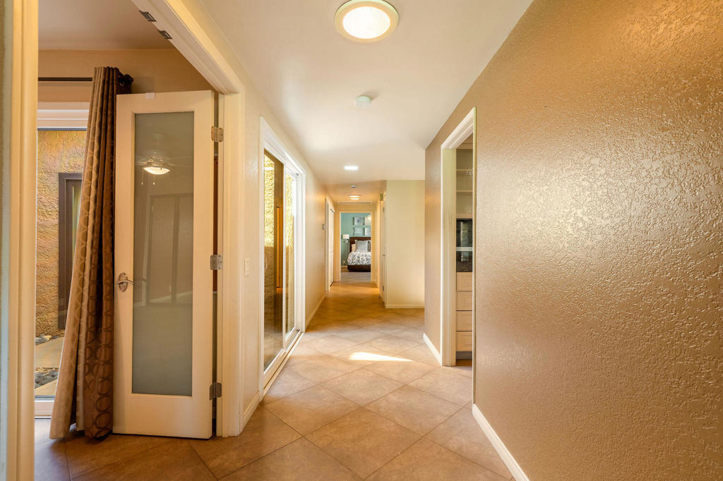 Chaparral C.C. - Residential